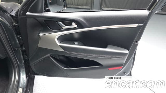 Genesis G70 2021 — ფოტო 27/30