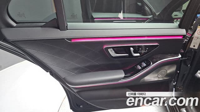 Mercedes-Benz S-Class 2021 — Photo 20/31