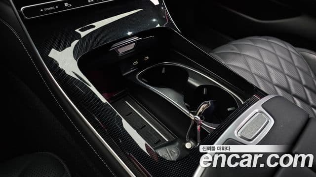 Mercedes-Benz S-Class 2021 — Photo 24/31