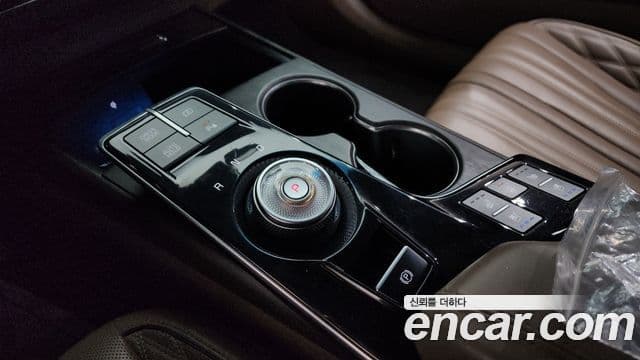 Kia K8 2022 — ფოტო 9/20