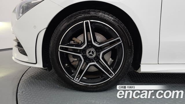 Mercedes-Benz CLA-Class 2023 — ფოტო 5/20