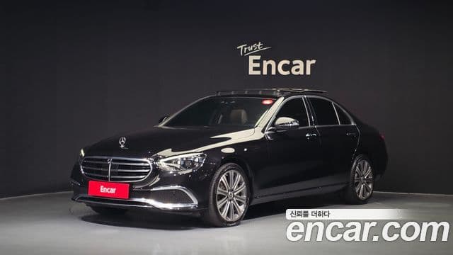 Mercedes-Benz E-Class 2021 — ფოტო 1/20