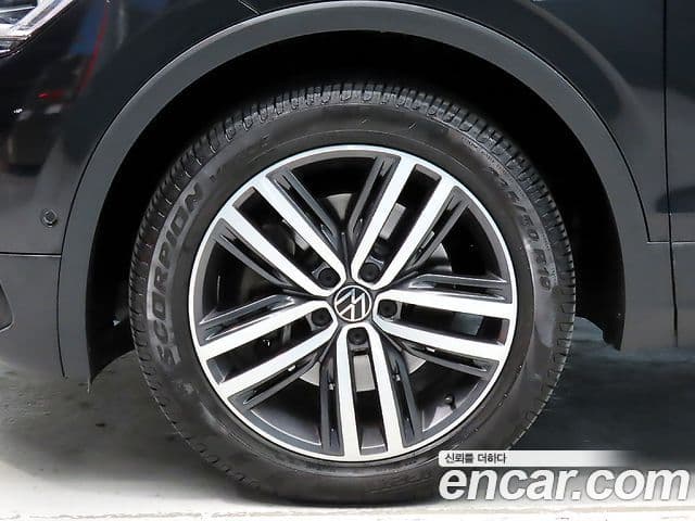 Volkswagen Tiguan Allspace 2022 — ფოტო 19/19