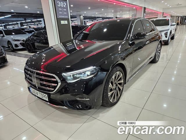 Mercedes-Benz E-Class 2025 — ფოტო 10/20