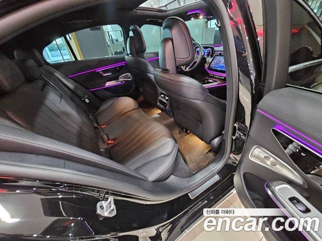Mercedes-Benz E-Class 2025 — ფოტო 12/20