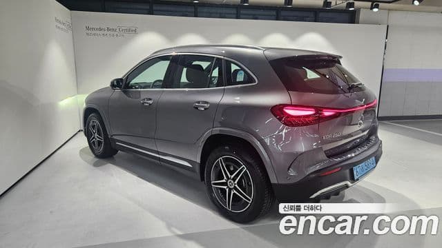 Mercedes-Benz EQA 2025 — ფოტო 5/20