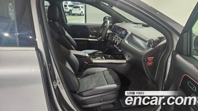 Mercedes-Benz EQA 2025 — ფოტო 17/20