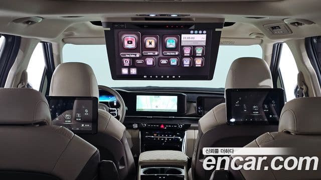 Kia Carnival 2021 — Şəkil 17/20