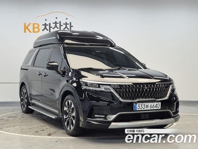Kia Carnival 2022 — ფოტო 2/19