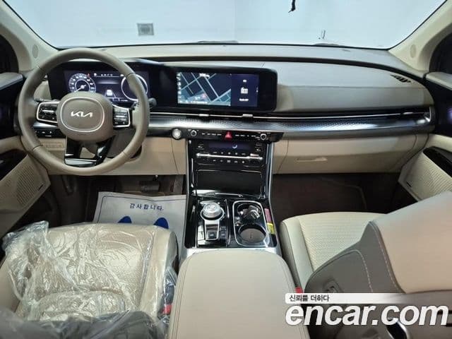 Kia Carnival 2022 — ფოტო 5/19