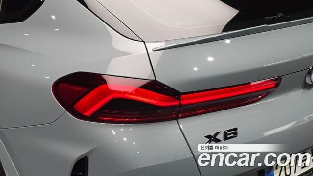 BMW X6 2024 — Photo 8/35