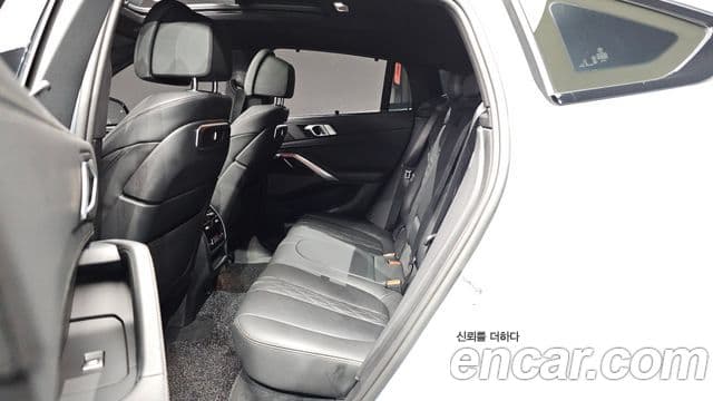 BMW X6 2024 — Photo 35/35
