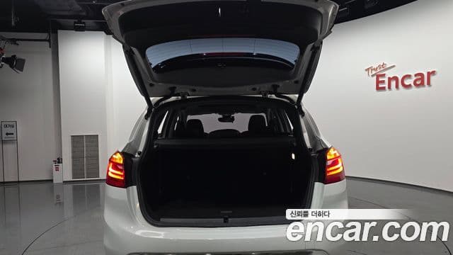 BMW 2 Series Active Tourer 2020 — Фото 20/20