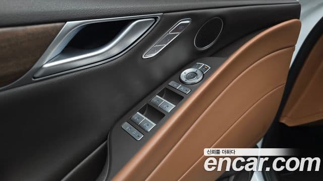 Genesis G80 2021 — Şəkil 21/33