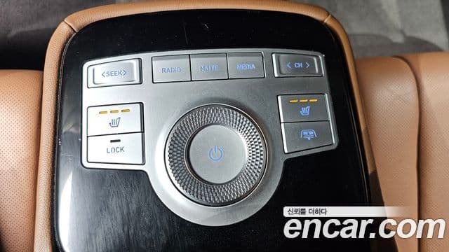 Genesis G80 2021 — Photo 19/20
