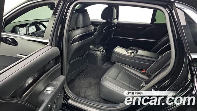 Genesis G90 2023 — Şəkil 12/20