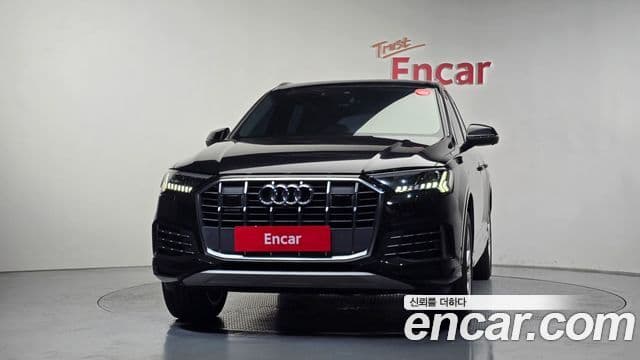 Audi Q7 2023 — ფოტო 3/20