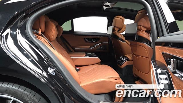 Mercedes-Benz S-Class 2022 — Фото 11/20