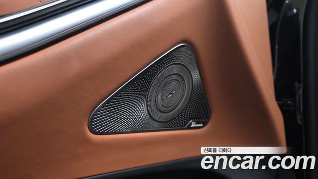 Mercedes-Benz S-Class 2022 — Фото 19/20