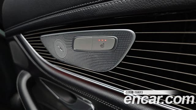 Mercedes-Benz CLS-Class 2019 — ფოტო 19/20