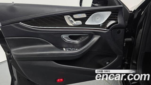 Mercedes-Benz CLS-Class 2019 — Photo 6/34