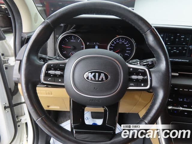 Kia Carnival 2021 — Şəkil 7/20