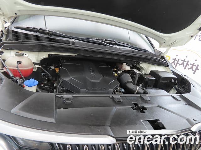 Kia Carnival 2021 — Şəkil 19/20