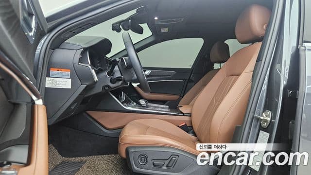 Audi A6 2023 — ფოტო 8/20