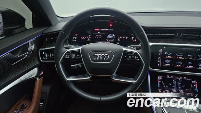 Audi A6 2023 — ფოტო 13/20
