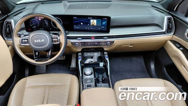 Kia Sorento 2023 — ფოტო 7/20