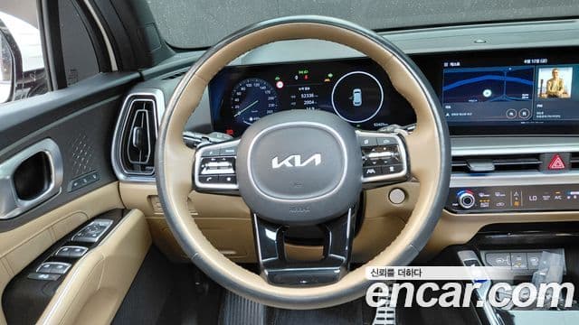 Kia Sorento 2023 — ფოტო 13/20