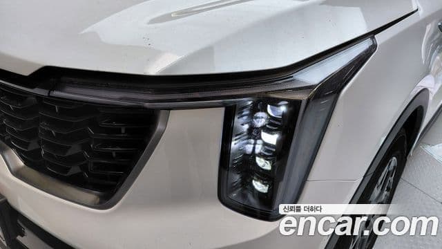 Kia Sorento 2023 — Şəkil 20/33
