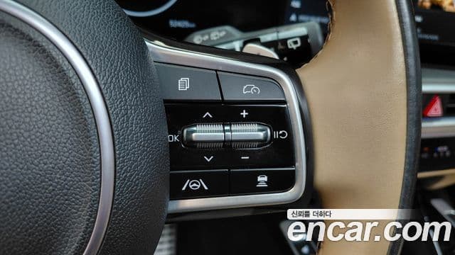 Kia Sorento 2023 — Şəkil 9/33
