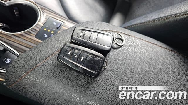Toyota Camry 2018 — Photo 26/30