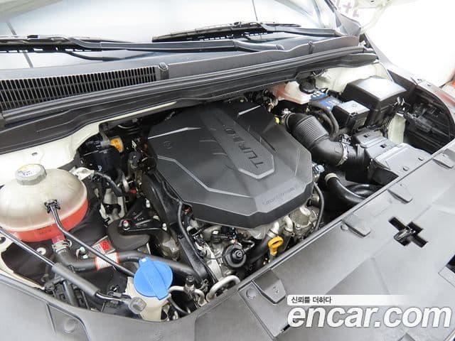 Kia Carnival 2021 — Фото 18/20
