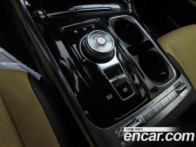 Kia Carnival 2020 — Şəkil 7/20