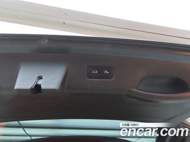 Kia Carnival 2020 — Şəkil 17/20