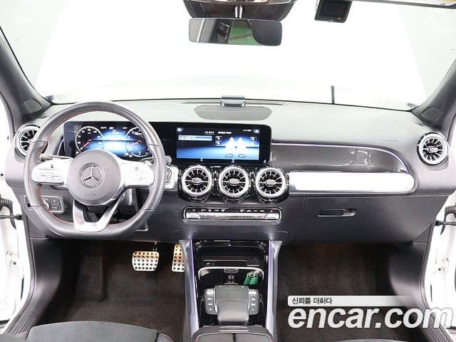 Mercedes-Benz GLB-Class 2023 — Şəkil 14/20