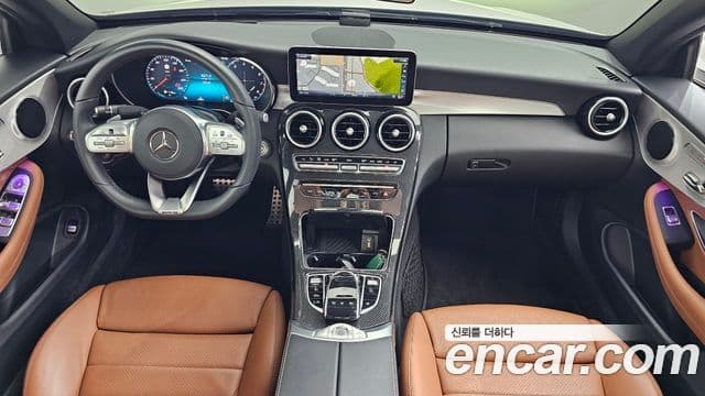 Mercedes-Benz C-Class 2020 — Photo 13/30