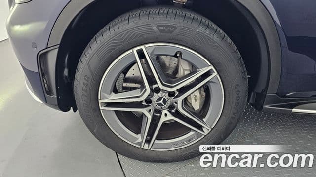 Mercedes-Benz GLC-Class 2022 — ფოტო 4/20