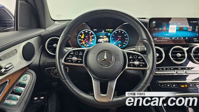Mercedes-Benz GLC-Class 2022 — ფოტო 12/20