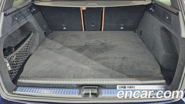 Mercedes-Benz GLC-Class 2022 — ფოტო 16/20