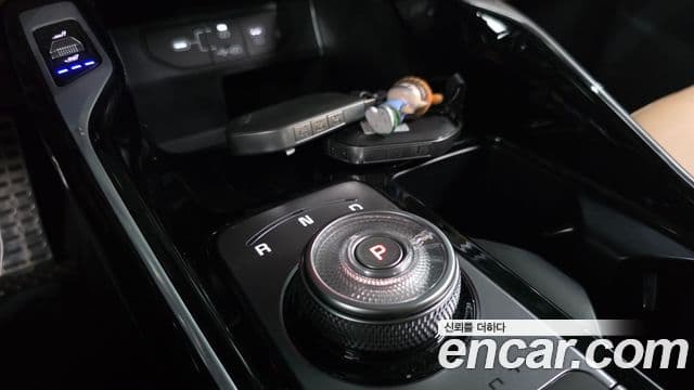 Kia Sorento 2023 — ფოტო 9/20