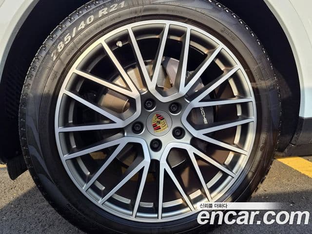 Porsche Cayenne 2022 — Şəkil 5/20
