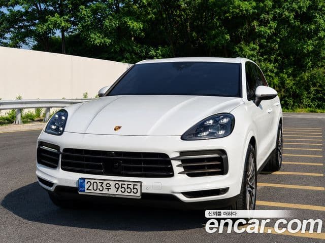 Porsche Cayenne 2022 — Şəkil 18/20