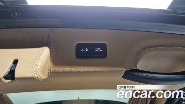 Kia Carnival 2022 — Фото 20/20