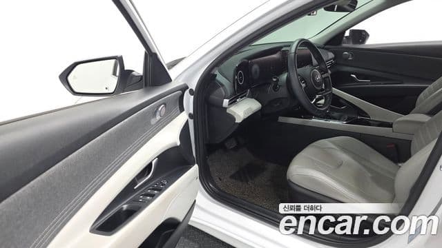 Hyundai Avante 2021 — ფოტო 10/20