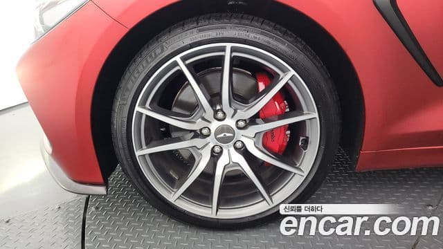 Genesis G70 2019 — Şəkil 14/36