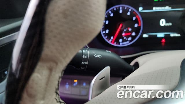 Genesis G70 2019 — Şəkil 34/36