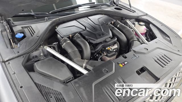 Genesis GV70 2021 — ფოტო 5/20
